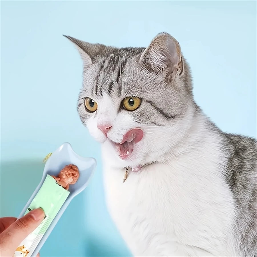 Cat Feeder Squeeze Spoon for Lickable Wet Treats - Pet Supplies Feeding Tool