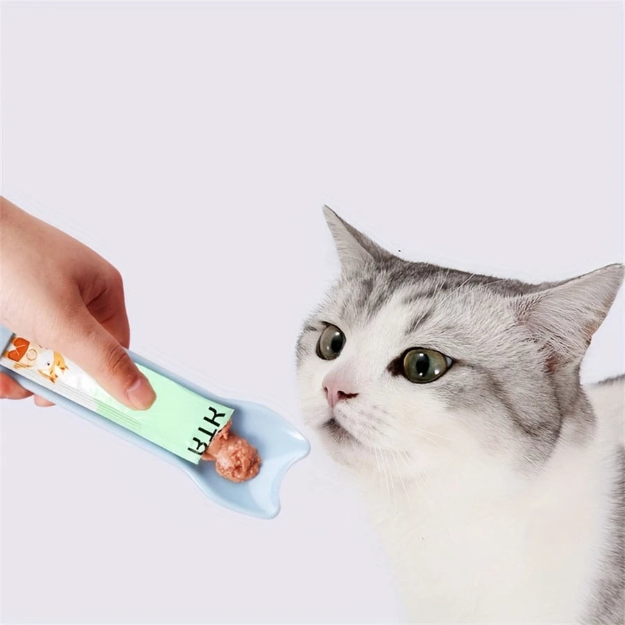 Cat Feeder Squeeze Spoon for Lickable Wet Treats - Pet Supplies Feeding Tool